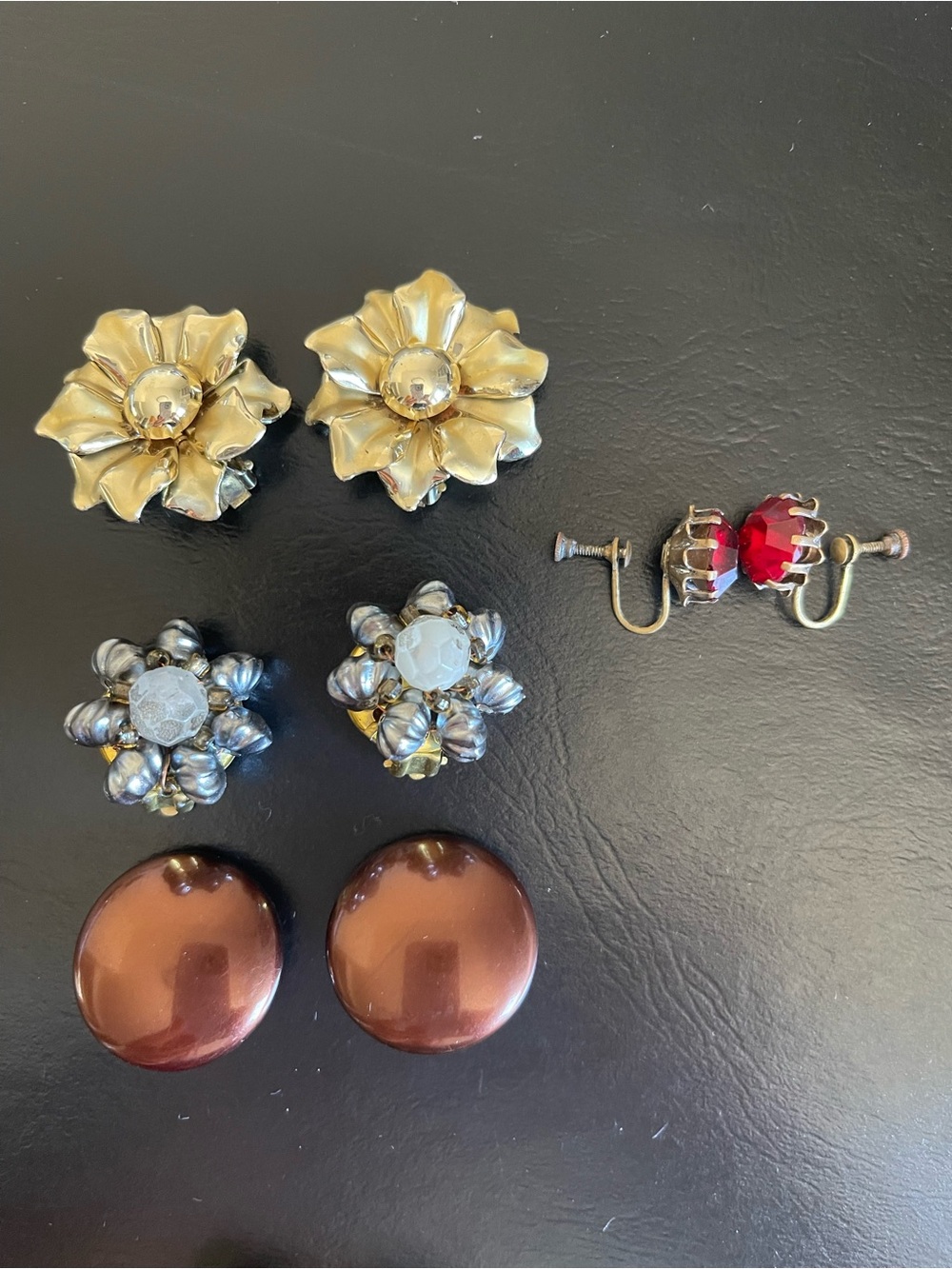10 pairs Vintage Japan West Germany clip on earrings. - Picture 4 of 12